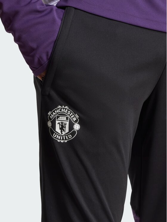 adidas adidas Spodnie dresowe Performance Manchester United Tiro 25 Czarny Slim Fit