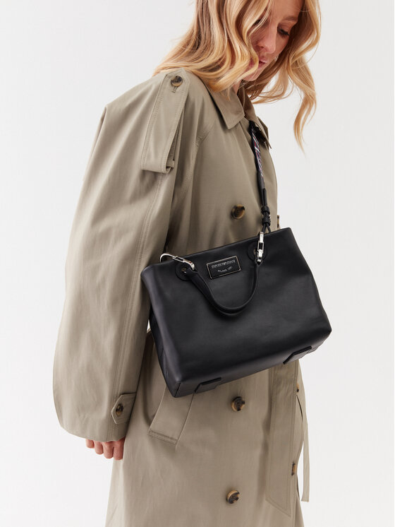 Emporio Armani Emporio Armani Rankinė Y3D166 Y478E 80001 Juoda
