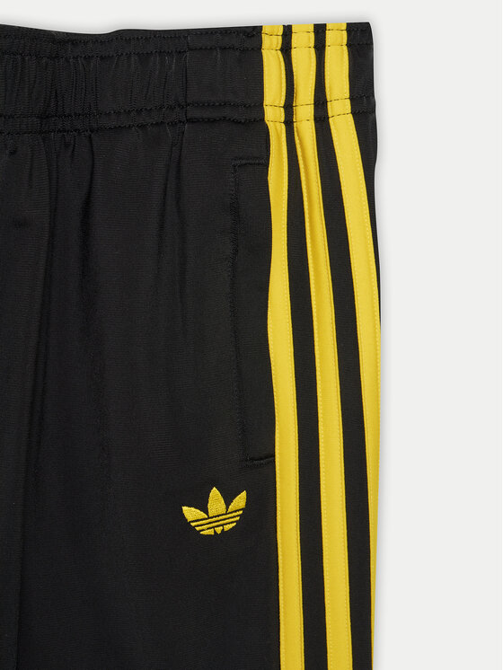 adidas adidas Dres Smiley World SST JD0450 Czarny Regular Fit