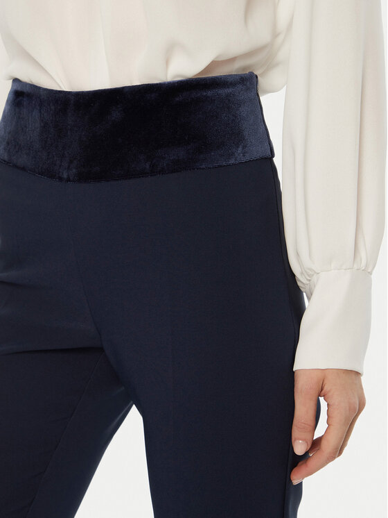 Rinascimento Rinascimento Hlače iz tkanine CFC0121874003 Mornarsko modra Regular Fit
