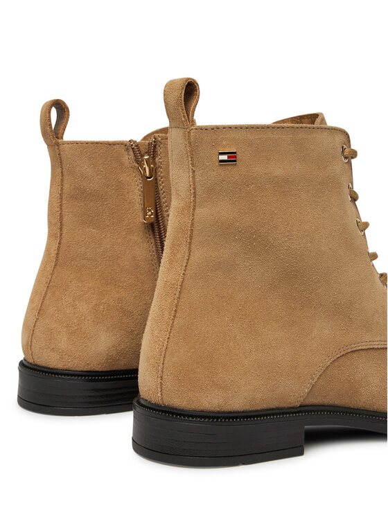 Tommy Hilfiger Tommy Hilfiger Trzewiki Enamel Flag Suede Lace-Up Boot FW0FW09681 Brązowy jasny