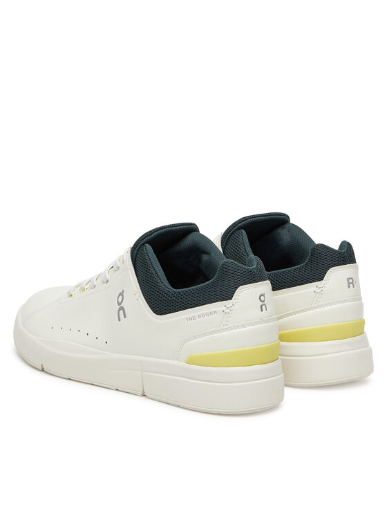On On Tossud The Roger Advantage 3MD10642491 Valge