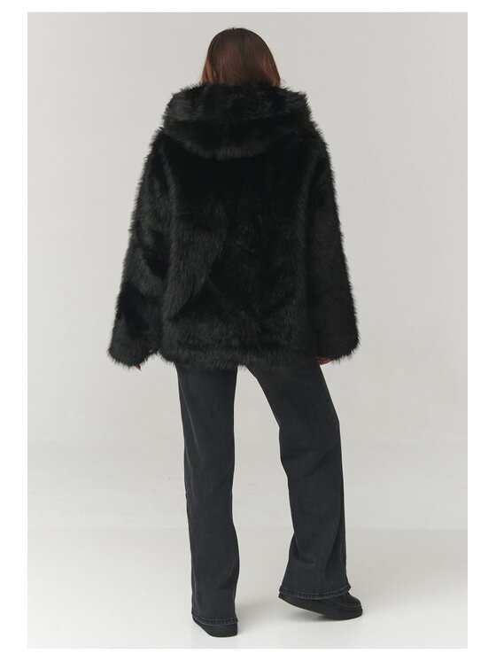 Makadamia Makadamia Futro C29 Czarny Oversize