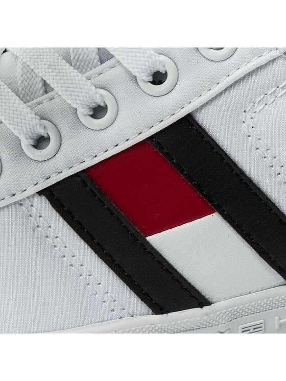 Tommy Hilfiger Tommy Hilfiger Tenis superge Essential Flag Detail Sneaker FM0FM01535 Bela
