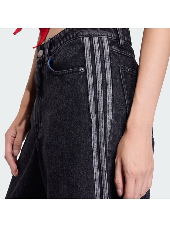 adidas adidas Jeans kratke hlače Firebird Jorts KD2916 Črna Oversize