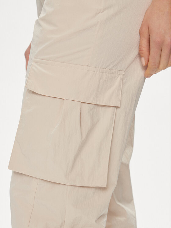 Guess Guess Cargo püksid W4RB18 WFVV0 Beež Cargo Fit