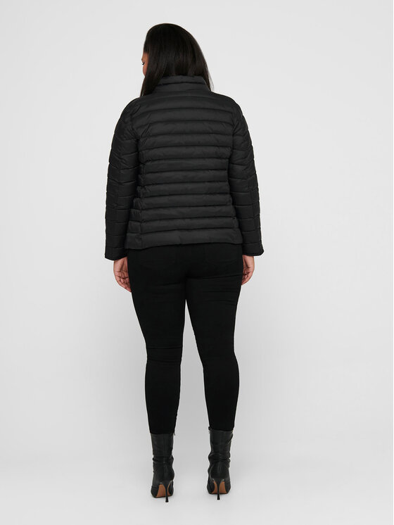 ONLY Carmakoma ONLY Carmakoma Übergangsjacke Tahoe 15206089 Schwarz Regular Fit