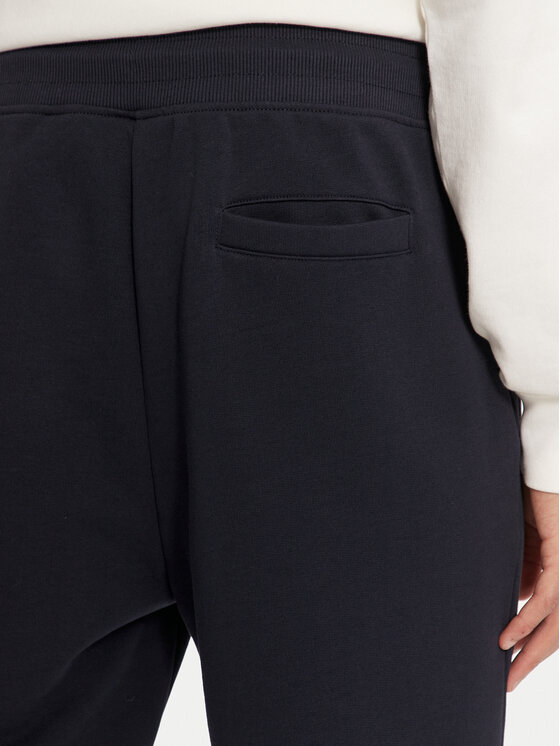 Gant Gant Spodnie dresowe Tonal Shield 2039023 Granatowy Regular Fit