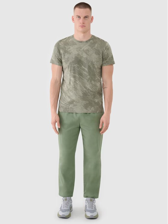 4F 4F Pantaloni di tessuto 4FWSS25TTROM0999-44S Verde Regular Fit