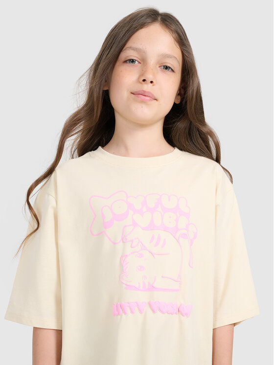 4F 4F T-Shirt KITTY JOGA Kremowy Oversize