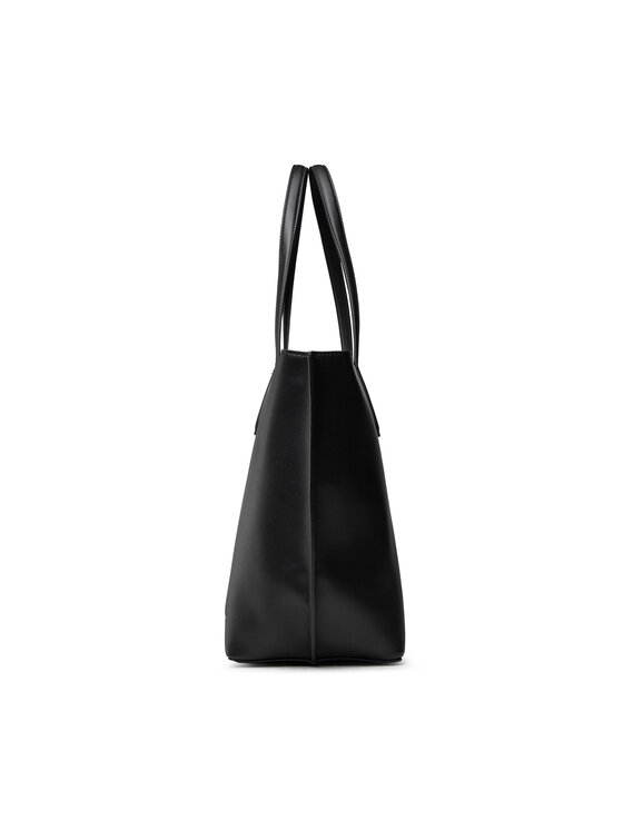 Calvin Klein Jeans Calvin Klein Jeans Torbica Trapezoid Shadow Shopper K60K608384 Crna