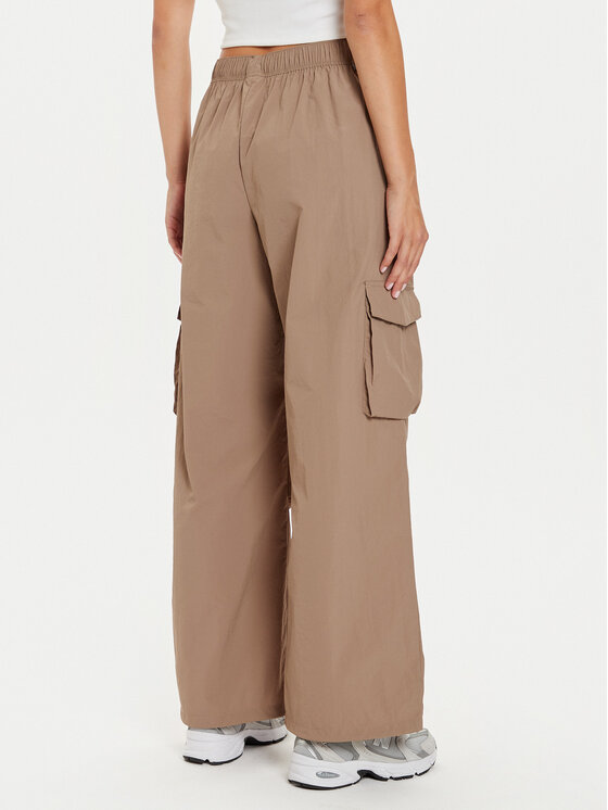 New Balance New Balance Jogginghose WP43534 Beige Relaxed Fit