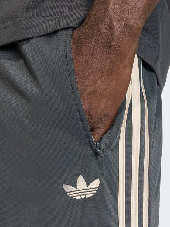 adidas adidas Spodnie dresowe FIREBIRD Brązowy Regular Fit