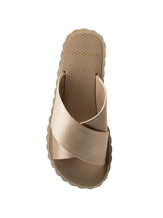 Tory burch scallop wedge best sale