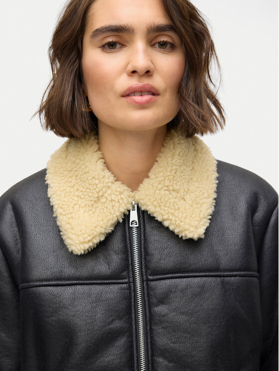 Vero Moda Vero Moda Μπουφάν από απομίμηση δέρματος Kay 10310165 Μαύρο Regular Fit