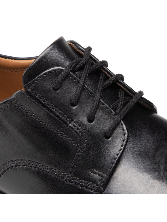 Clarks tilden plain deals black