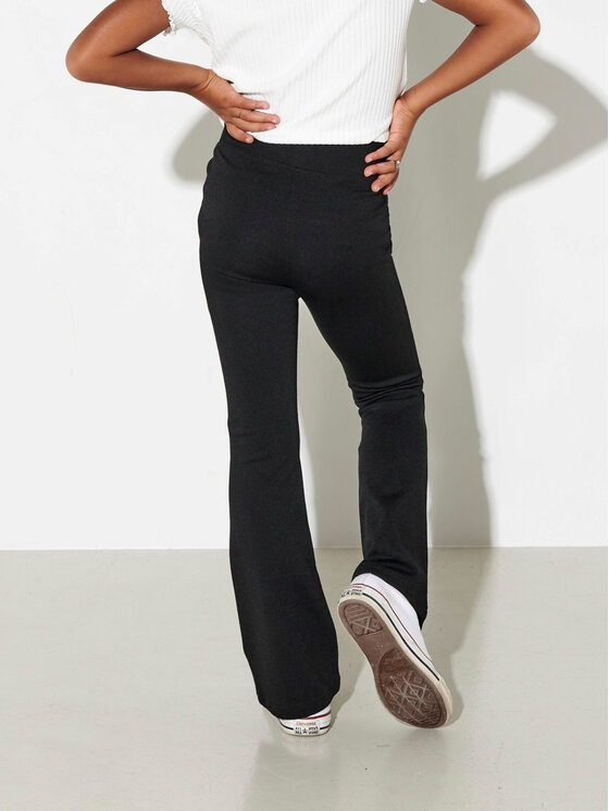 Kids ONLY Kids ONLY Παντελόνι υφασμάτινο Paige 15193010 Μαύρο Flared Fit