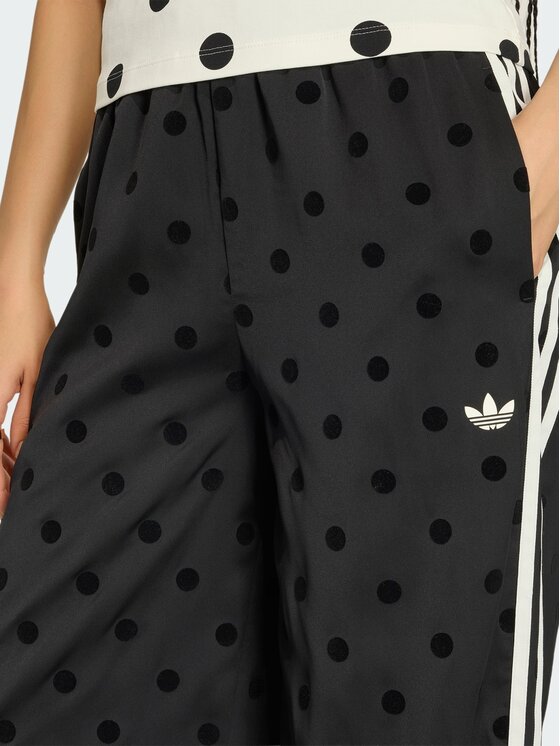 adidas adidas Spodnie materiałowe 161691 Czarny Loose Fit
