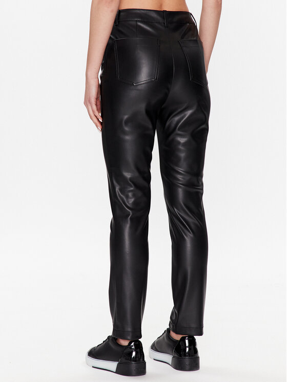 United Colors Of Benetton Pantalon en simili cuir 4NVBDE015 Noir Slim Fit | Modivo.fr