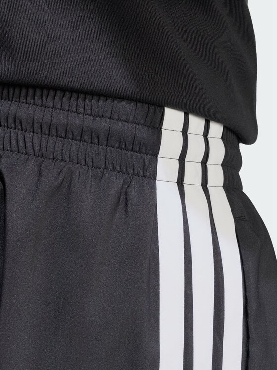 adidas adidas Szorty sportowe 168453 Czarny Regular Fit