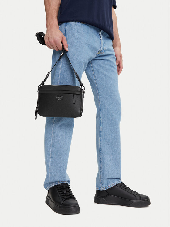 Emporio Armani Emporio Armani Rankinė EM001186 AF13805 UC001 Juoda