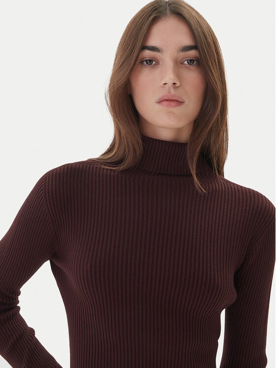 Kontatto Kontatto Trikotažinė suknelė 3M0827C Vyšninė Slim Fit