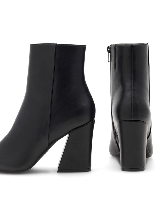 Nine West Nine West Μποτάκια SATI 13196A Μαύρο