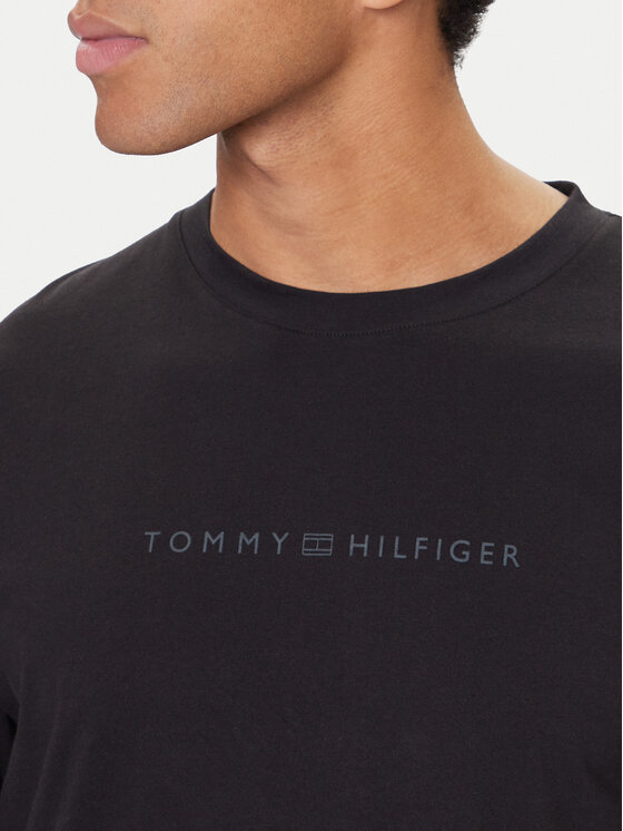 Tommy Hilfiger Tommy Hilfiger S dlouhým rukávem UM0UM03651 Černá Regular Fit