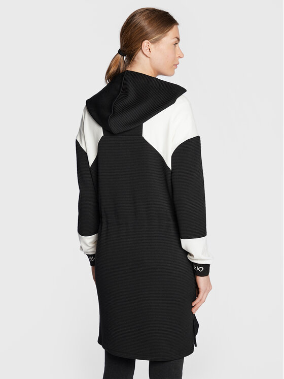 Felpa TF2131 J6182 Nero Regular Fit