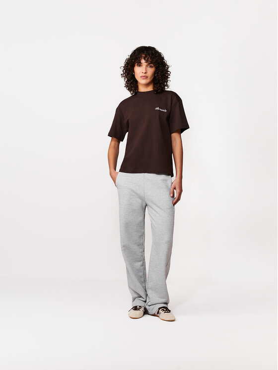 La Mania La Mania T-Shirt CARENA Hnědá Basic Fit