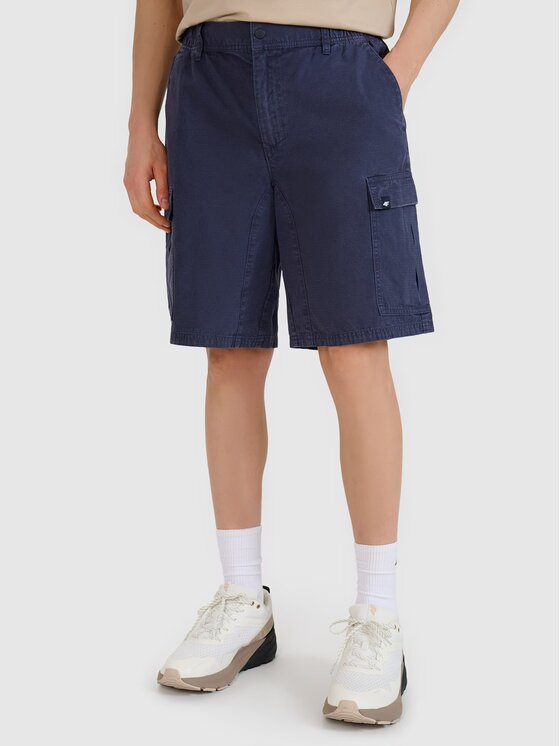 4F 4F Pantaloncini di tessuto 4FRSS25TSHOM759-22S Nero Regular Fit