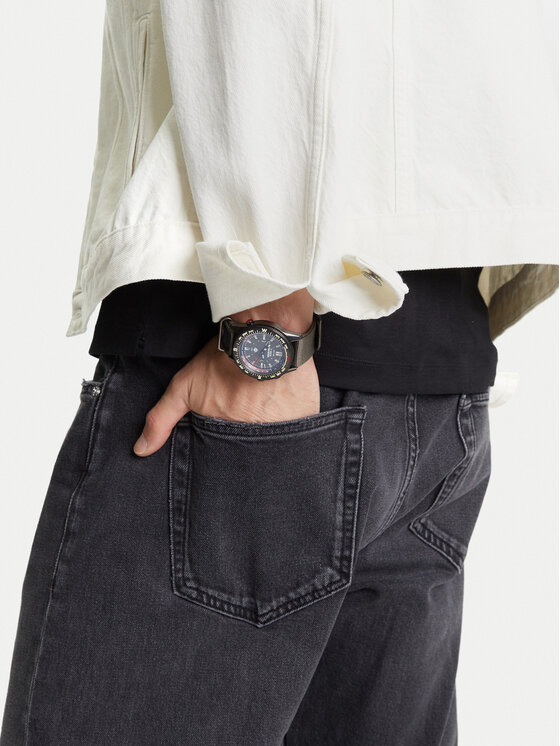 Timex Timex Годинник Expedition North TW2W91100 Сірий