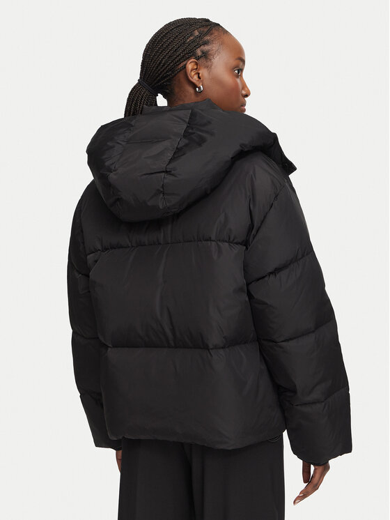 KARL LAGERFELD KARL LAGERFELD Vatovaná bunda Essential B3W15002 Černá Regular Fit