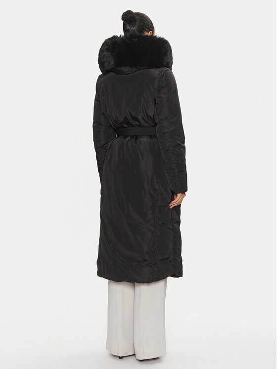 Rinascimento Rinascimento Cappotto invernale CFC0118607003 Nero Regular Fit