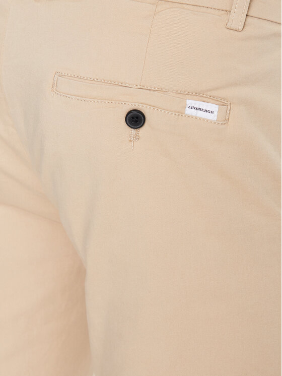 Lindbergh Lindbergh Kratke hlače iz tkanine 30-505044 Bež Slim Fit