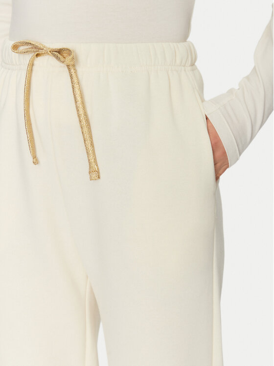 Pieces Pieces Pantaloni trening Chilli 17121099 Bej Regular Fit