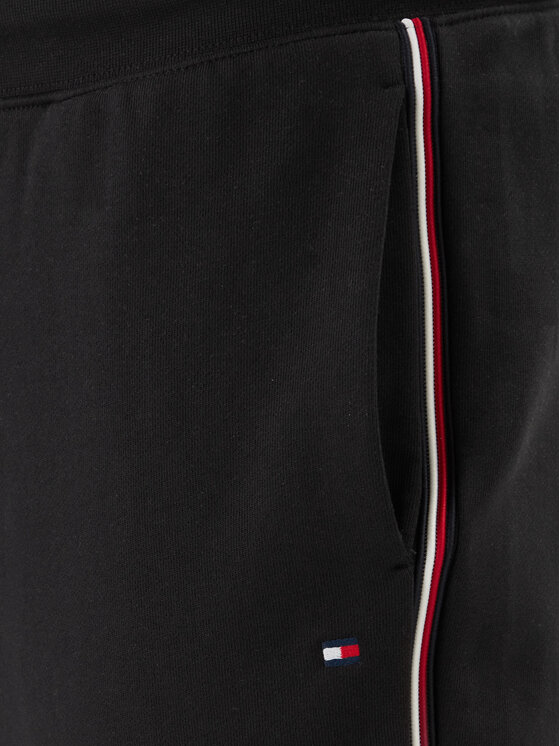 Tommy Hilfiger Tommy Hilfiger Spodnji del trenirke Global Stripe MW0MW42882 Črna Regular Fit
