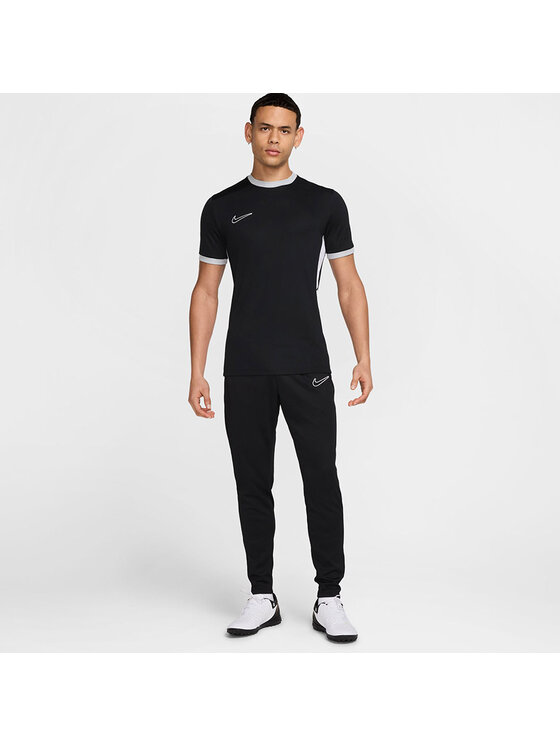 Nike Nike T-Shirt FZ9754-010_S Czarny Standard Fit
