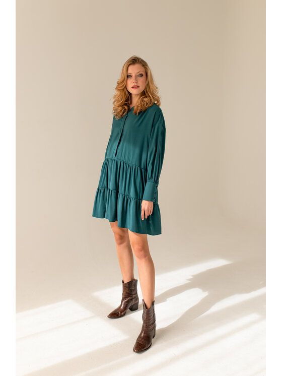 Entelier Entelier Sukienka codzienna z falbanami Zielony Comfortable Fit