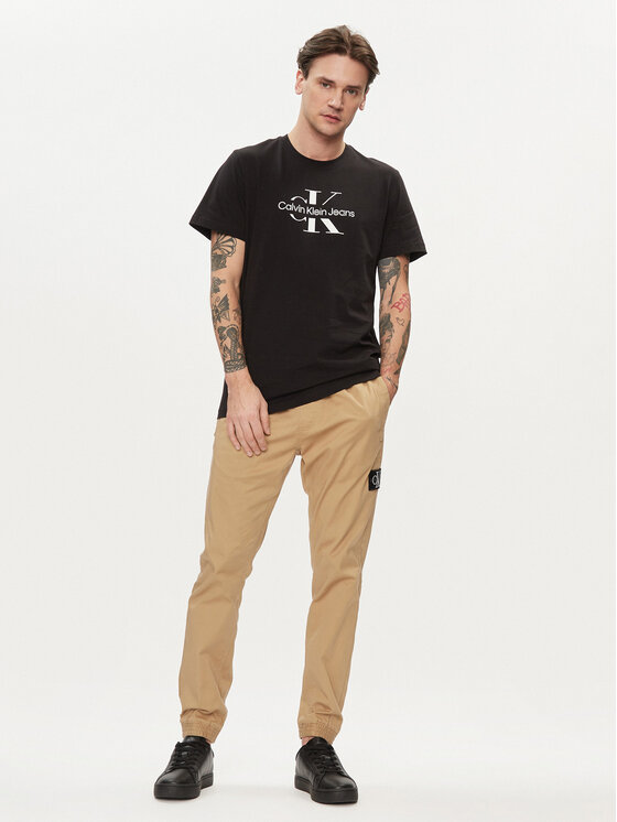 Calvin Klein Jeans Calvin Klein Jeans Tričko Distrupted J30J325190 Čierna Regular Fit