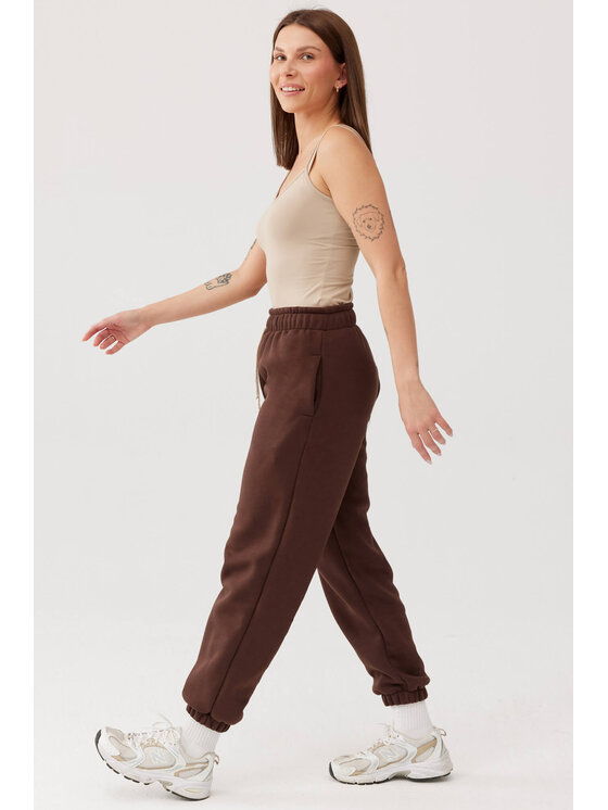Lunedi Lunedi Spodnie dresowe Cozy Brązowy Regular Fit