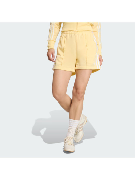 adidas Pantaloni scurți sport Firebird Classic KD3669 Galben Regular Fit