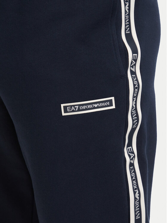 EA7 Emporio Armani EA7 Emporio Armani Melegítő alsó 7M002198 AF10377 UB102 Sötétkék Slim Fit