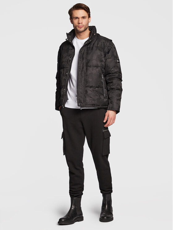 KARL LAGERFELD KARL LAGERFELD Zimska jakna 505007 524506 Črna Regular Fit