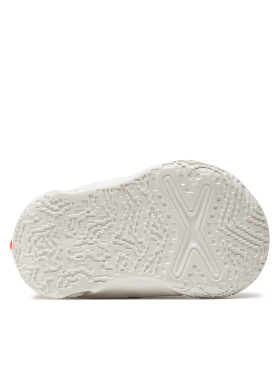 Nike Nike Sneakersy Team Hustle D 10 CW6737 103 Biały