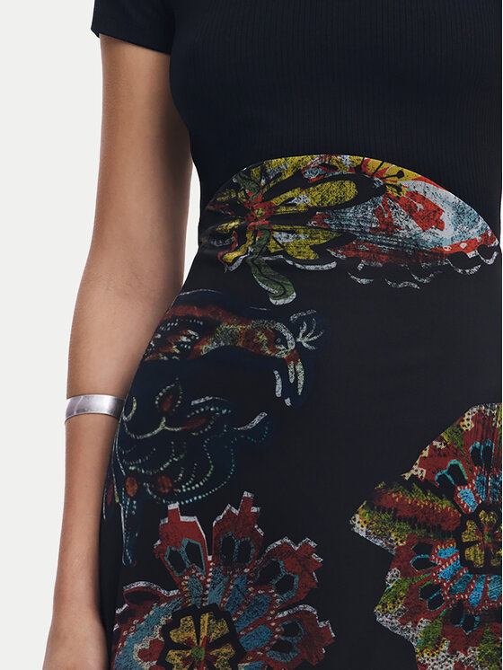 Desigual Desigual Haljina za svaki dan Paisley 25SWVK32 Crna Regular Fit