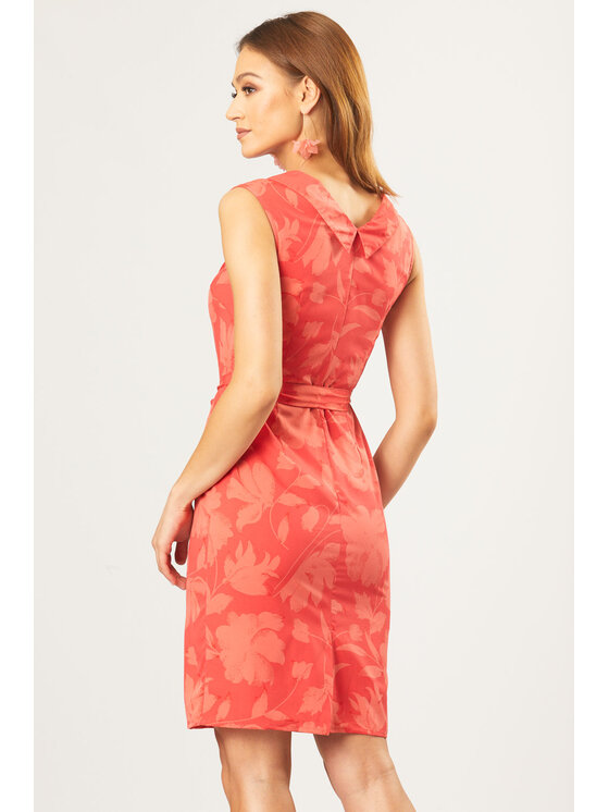 QUIOSQUE QUIOSQUE Každodenné šaty SS6717 Koralová Regular Fit