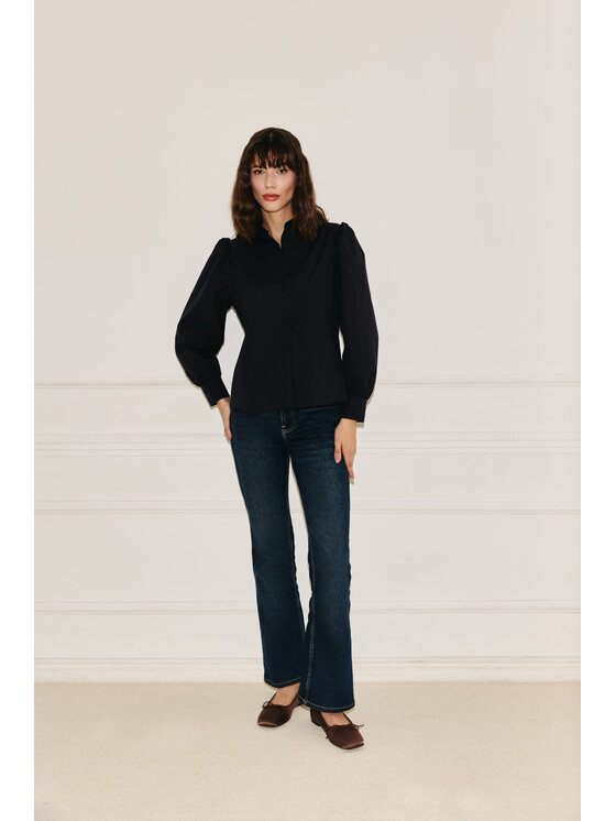 Entelier Entelier Bluzka z bufkami Czarny Regular Fit