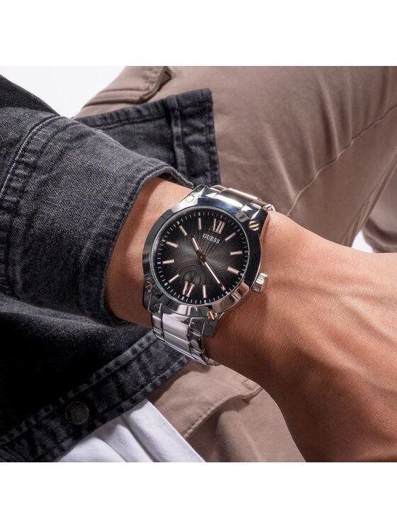 Guess Guess Hodinky GW0574G Strieborná