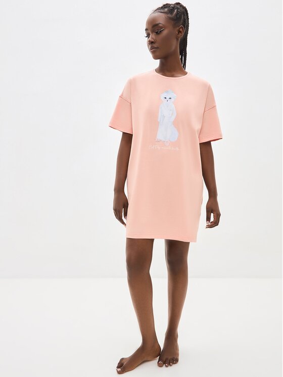CAT by maniita lacitta CAT by maniita lacitta Koszula nocna Printed oversized T-shirt SPA CAT Beżowy Relaxed Fit